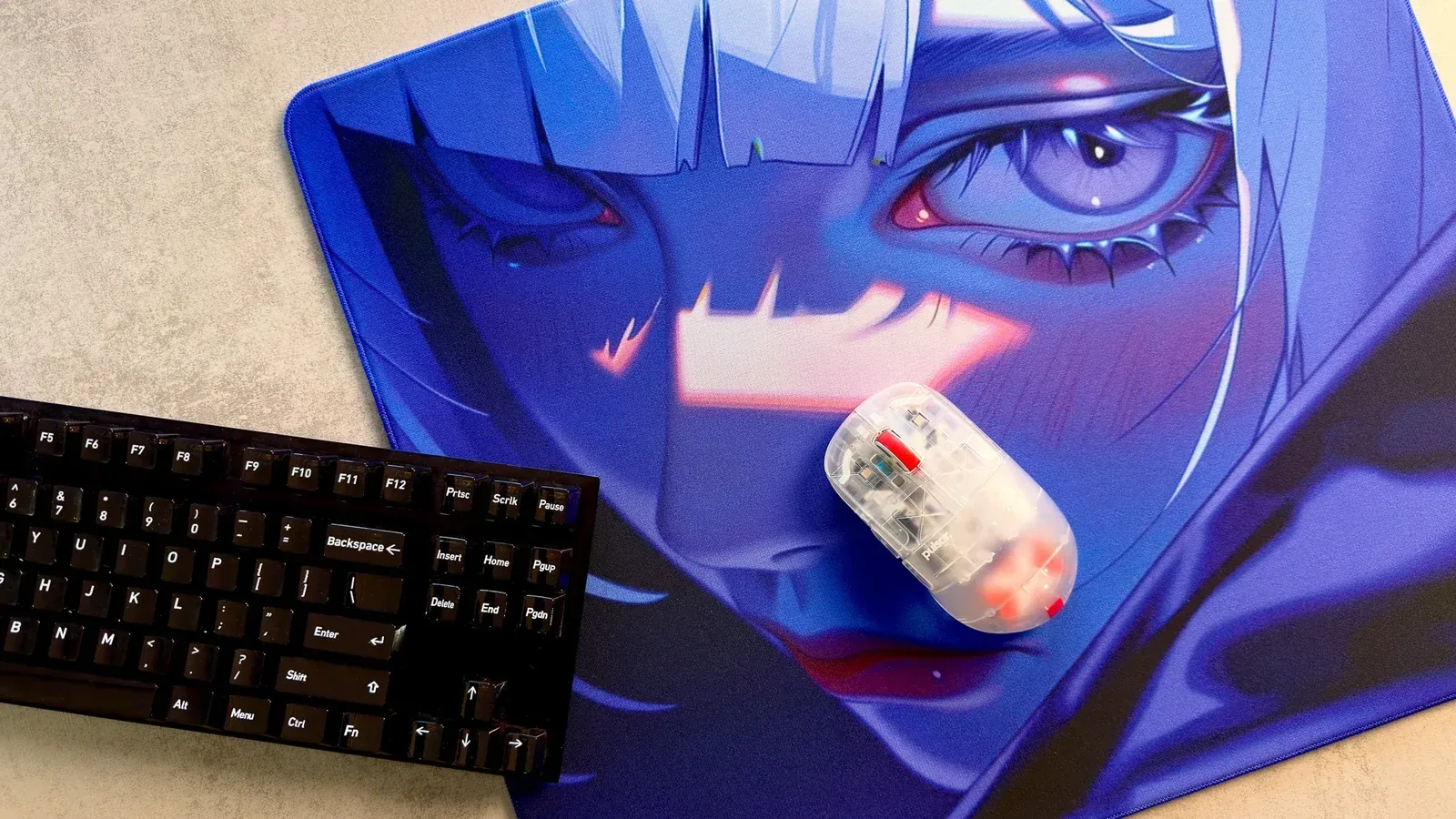Mousepad Serie Ultra con teclado y mouse