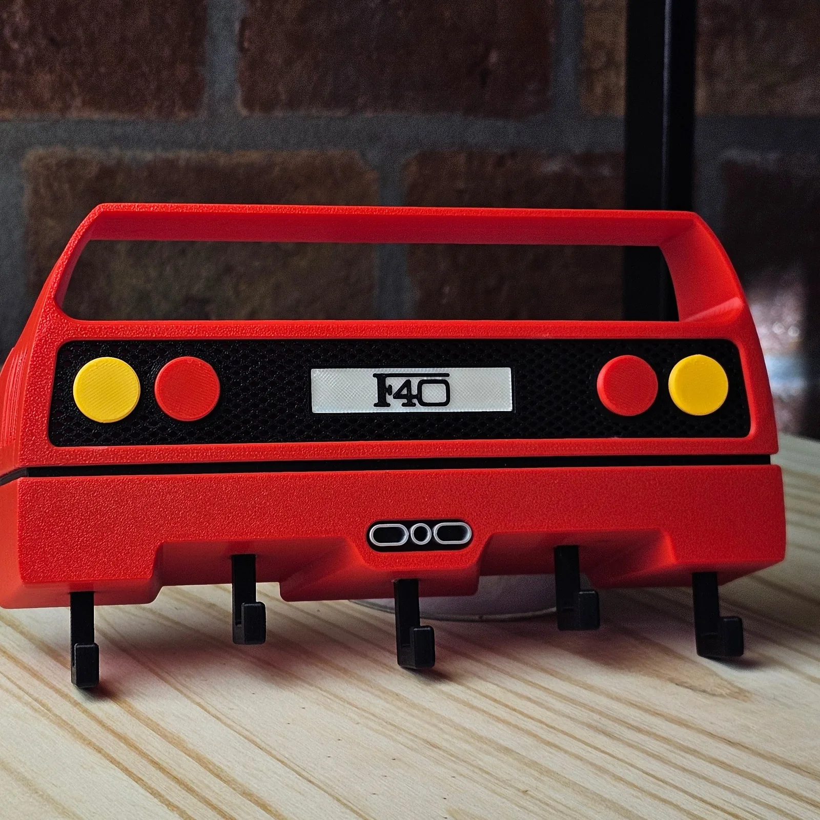 Porta Llaves de un auto rojo, nada más | NOTMID 3D